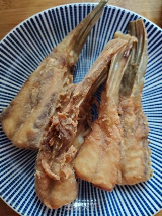 鱼尾炖油豆腐的做法步骤：8