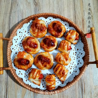 芝士热狗手抓饼的做法步骤：9