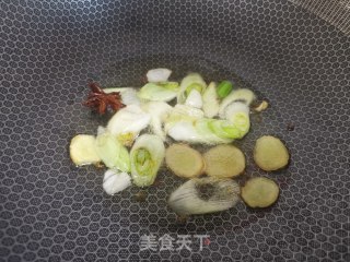 笨鸡炖臻蘑的做法步骤：4