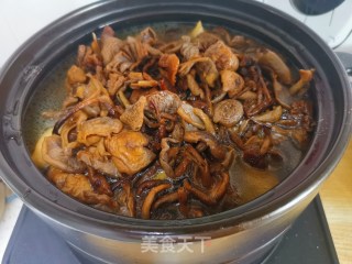 笨鸡炖臻蘑的做法步骤：9