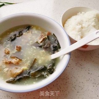 海带排骨汤饭的做法步骤：1
