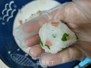 青菜火腿饭团的做法步骤：5