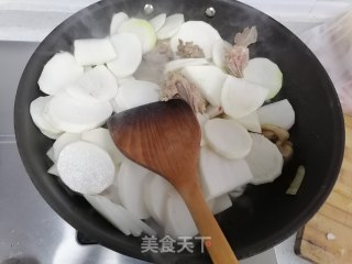萝卜烧麻鸭的做法步骤：4