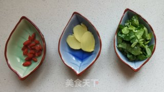 煎蛋萝卜丝汤的做法步骤：2