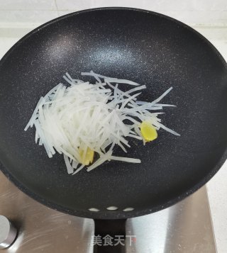煎蛋萝卜丝汤的做法步骤：9