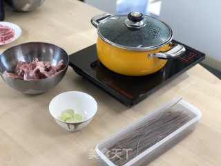 羊肉汤面的做法步骤：1