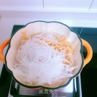 萝卜丝丸子汤的做法步骤：3