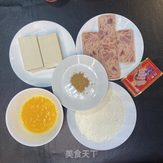 恒一午餐肉豆腐块的做法步骤：3