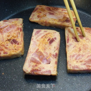 恒一午餐肉豆腐块的做法步骤：4