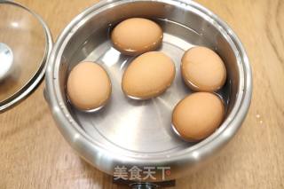 五香卤蛋的做法步骤：4