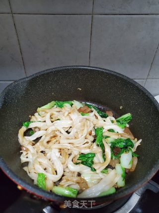 青菜炒绉绉粉的做法步骤：7
