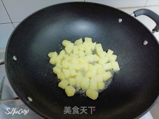 煎土豆的做法步骤：4