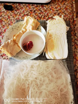 家常凉菜的做法步骤：1