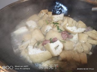 油豆腐炖肉的做法步骤：5