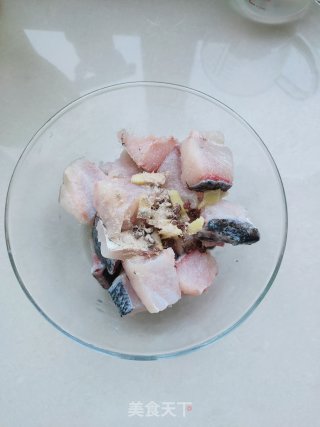 香辣鱼块的做法步骤：3