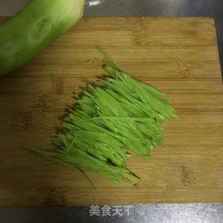 拌萝卜丝的做法步骤：1