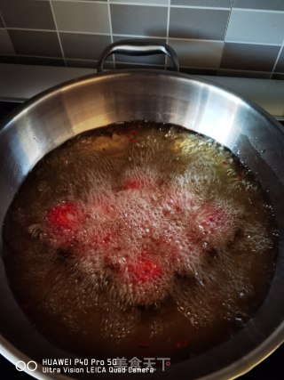 相似度极高的荔枝虾球的做法步骤：22