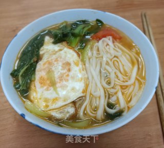 青菜西红柿荷包蛋汤面的做法步骤：9