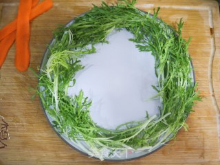 圣诞创意蔬菜花环沙拉????低脂低卡健康????的做法步骤：2