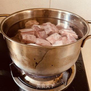 羊肉炖萝卜的做法步骤：4