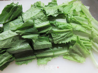 虾皮炒油麦菜的做法步骤：2