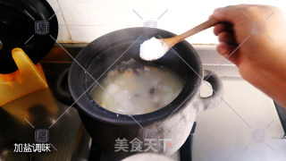 萝卜花生黑鱼汤的做法步骤：6