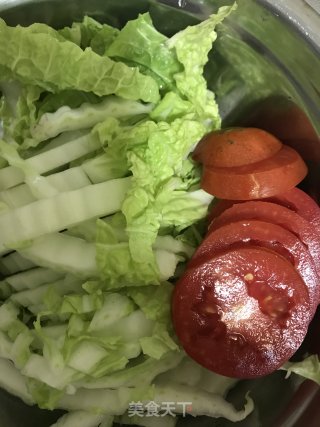小野鱼炖杂蔬的做法步骤：2