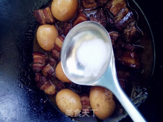炖五花肉鸡蛋的做法步骤：10
