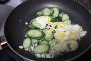 鸡蛋黄瓜面的做法步骤：5