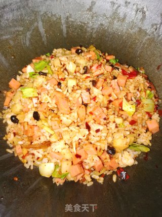 风味豆豉火腿冬笋炒饭的做法步骤：5
