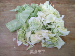 火腿炒圆白菜的做法步骤：2