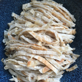 韭黄鸡蛋炒荞麦饼的做法步骤：6