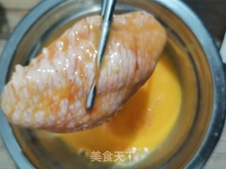 薯片烤鸡翅的做法步骤：3