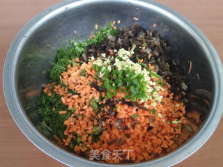 木耳茴香鸡蛋馅锅贴的做法步骤：6