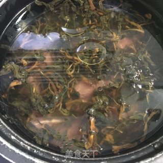 苦菜炖瘦肉的做法步骤：5