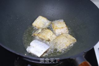 煎带鱼的做法步骤：4
