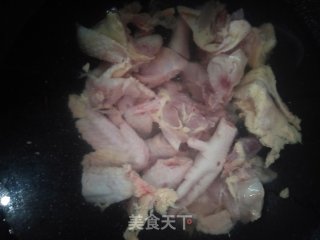 砂锅三菇炖鸡的做法步骤：2
