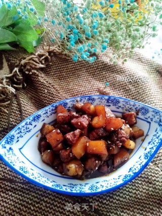 土豆红烧肉的做法步骤：10