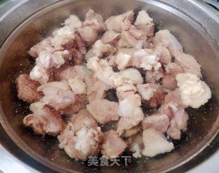 羊肉炖酸菜#羊肉#的做法步骤：4