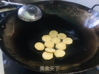 麻辣蘸粉一锅煎的做法步骤：5