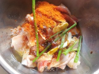 香酥五花肉的做法步骤：3