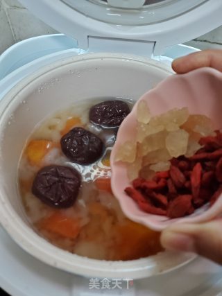 雪蛤炖红枣木瓜的做法步骤：5