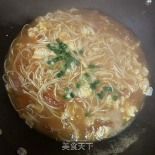 番茄鸡蛋火腿面的做法步骤：12