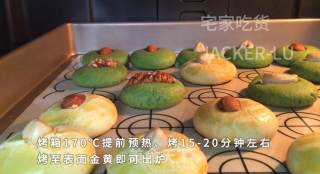 双色杏仁酥，食材简单，制作方便，香酥入口，酥脆到掉渣。的做法步骤：15