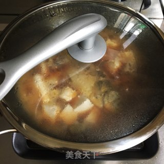 鲫鱼炖豆腐的做法步骤：6