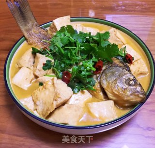 鲫鱼炖豆腐的做法步骤：8