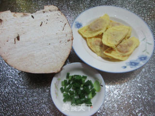 蛋饺奉化芋头煲的做法步骤：1