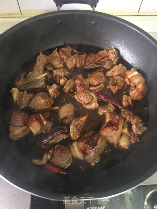 啤酒白菜粉丝烧羊肉的做法步骤：7