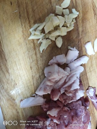 芸豆烧五花肉的做法步骤：2