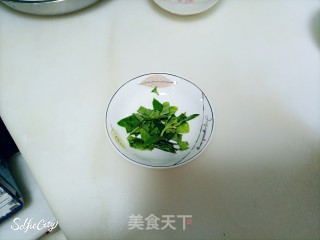 冬瓜沙白汤的做法步骤：4